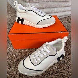 Women’s - Hermes bouncing sneakers EUR 38 US 8 (White/Black)